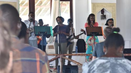 Worship-Team-1o